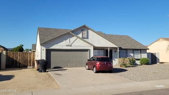 6938 Jenan Dr, Peoria, AZ 85345