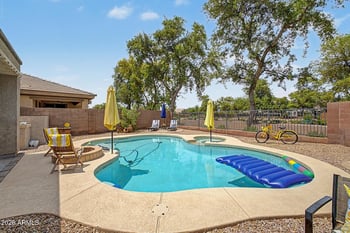 6938 W Harwell Rd, Laveen, AZ 85339