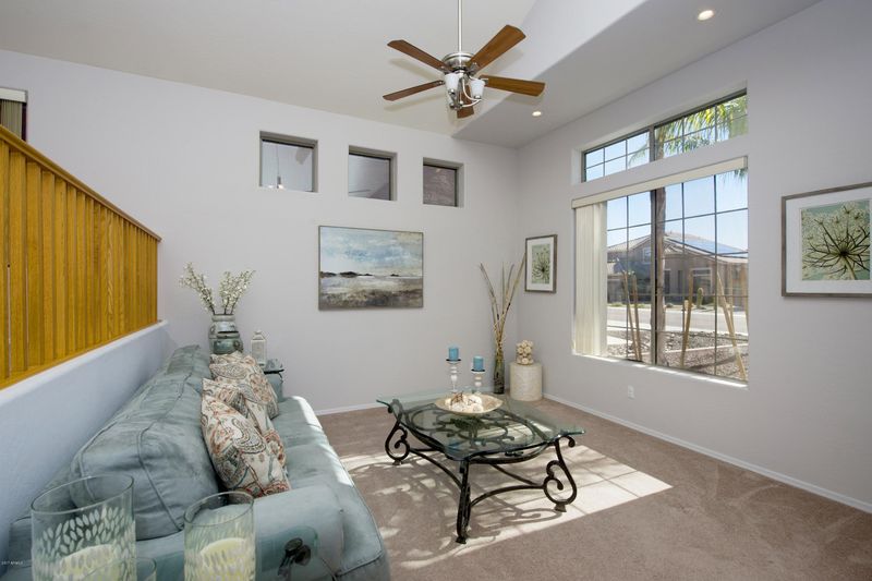 6938 W Tether Trl, Peoria, AZ 85383