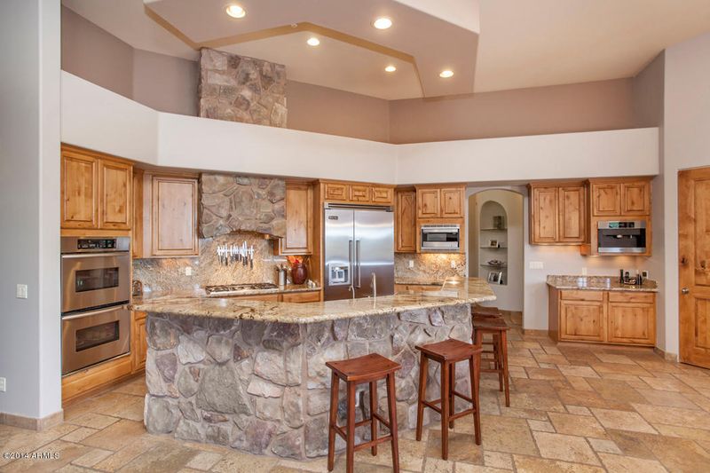 6939 E Lomas Verdes Dr, Scottsdale, AZ 85266