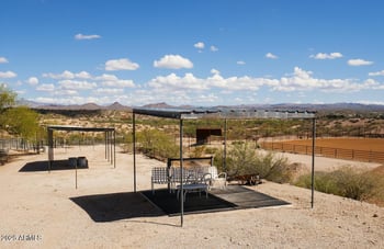 694 Country Club Dr, Wickenburg, AZ 85390