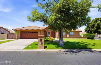 694 Washington Ave, Gilbert, AZ 85234