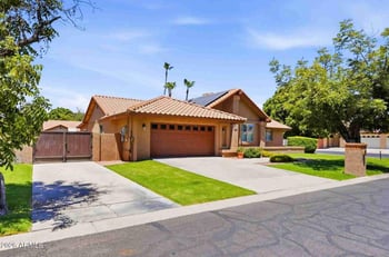 694 Washington Ave, Gilbert, AZ 85234
