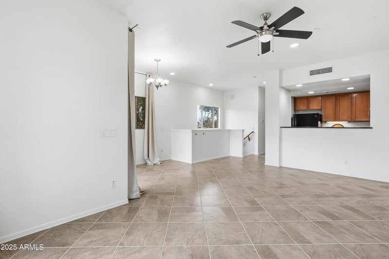 6940 Cochise Rd #1001, Paradise Valley, AZ 85253