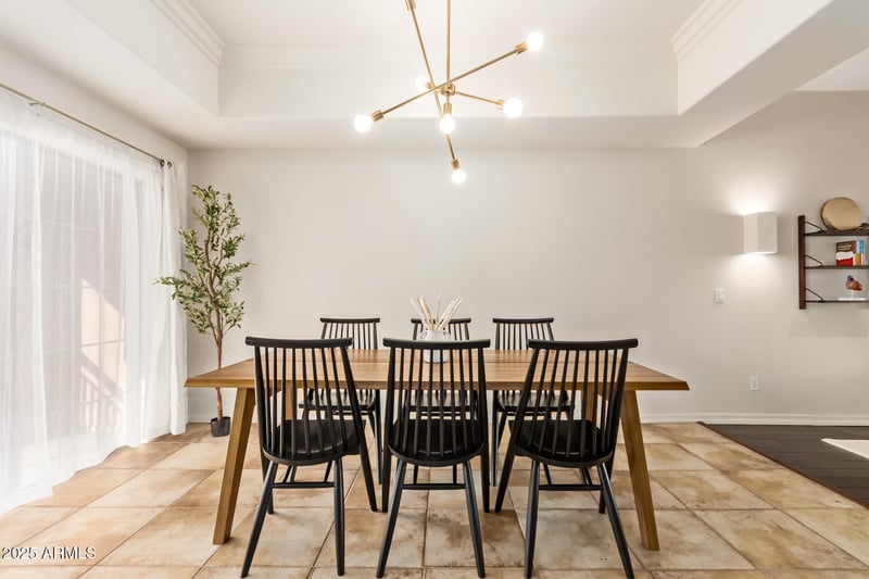 6940 Cochise Rd #1016, Paradise Valley, AZ 85253