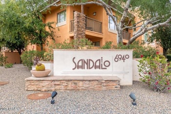 6940 Cochise Rd #1035, Paradise Valley, AZ 85253