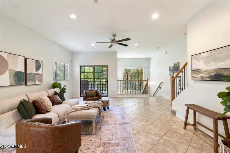 6940 E Cochise Rd #1009, Paradise Valley, AZ 85253