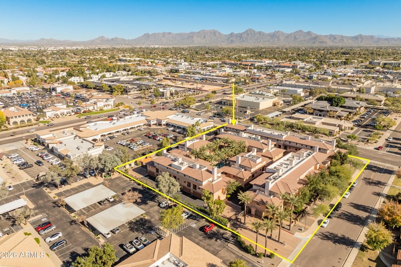 6940 Cochise Rd #1026, Paradise Valley, AZ 85253