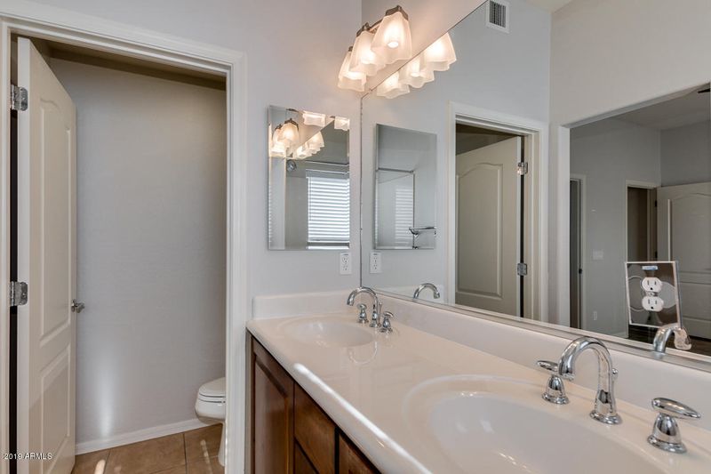 6940 E Cochise Rd #1038, Paradise Valley, AZ 85253