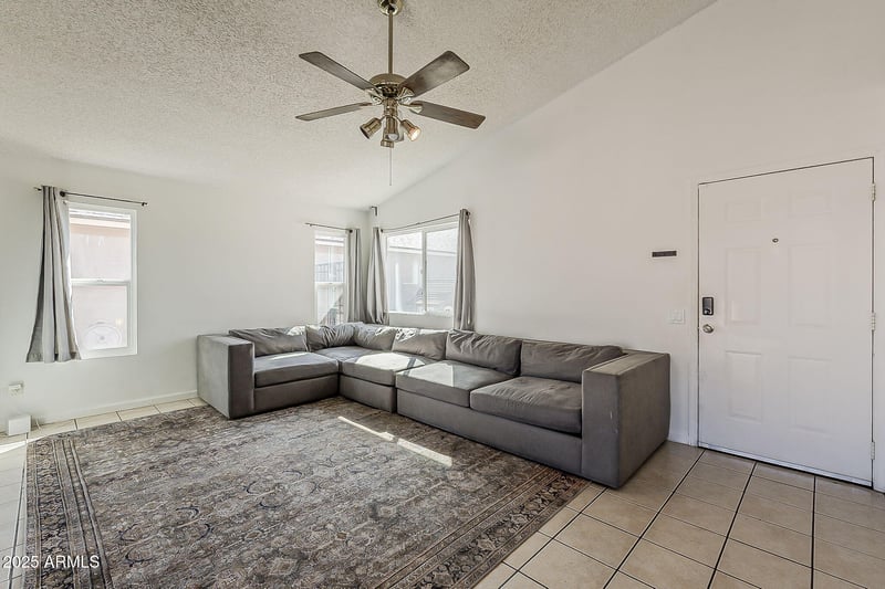 6940 Northview Ave, Glendale, AZ 85303