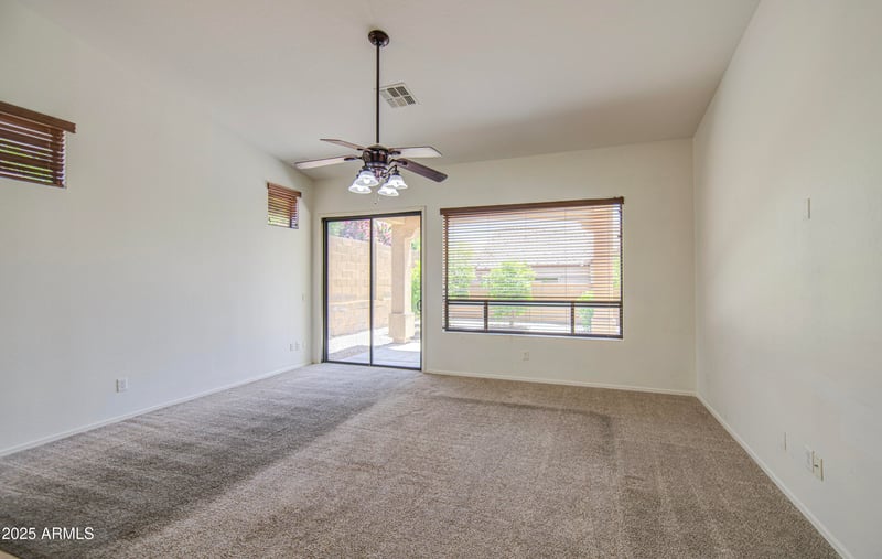 6941 Snowdon St, Mesa, AZ 85207