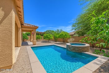 6941 Snowdon St, Mesa, AZ 85207