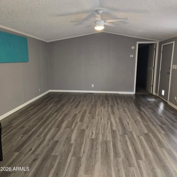 6942 Olive Ave #108, Peoria, AZ 85345