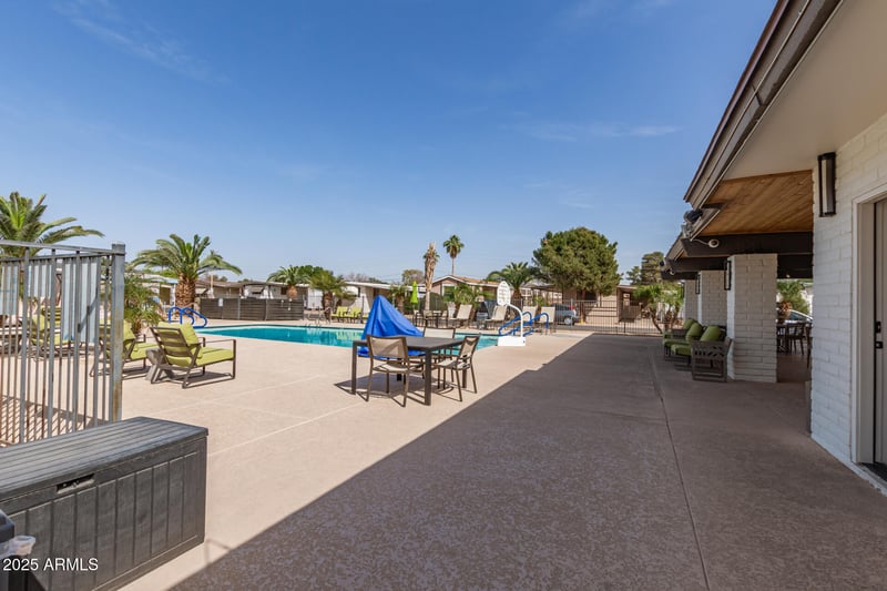 6942 Olive Ave #20, Peoria, AZ 85345