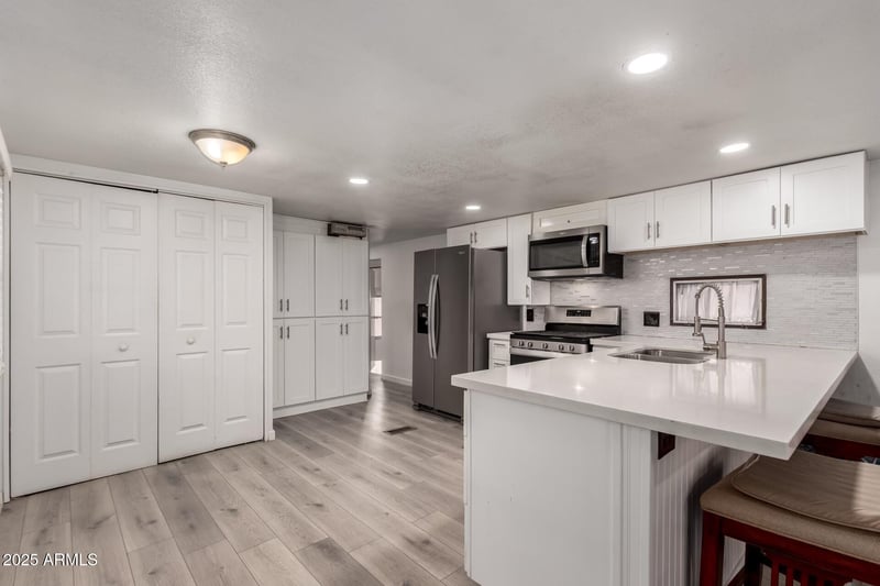 6942 Olive Ave #30, Peoria, AZ 85345