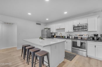 6943 Granada Rd, Scottsdale, AZ 85257