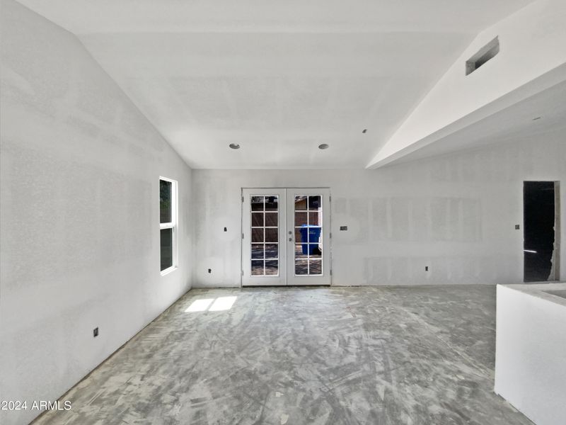 6943 W Monterey Way, Phoenix, AZ 85033