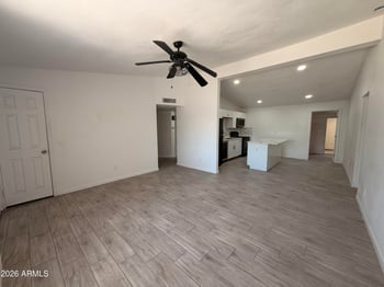 6944 Verde Ln, Phoenix, AZ 85033