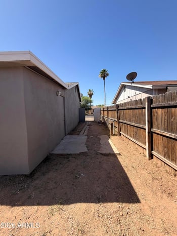 6944 Verde Ln, Phoenix, AZ 85033