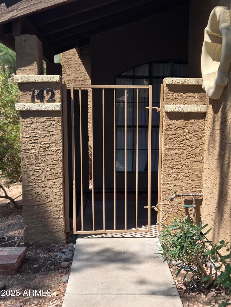 6945 Cochise Rd #142, Paradise Valley, AZ 85253