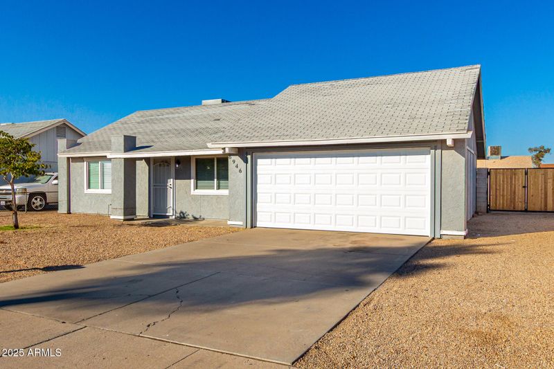6946 W Merrell St, Phoenix, AZ 85033
