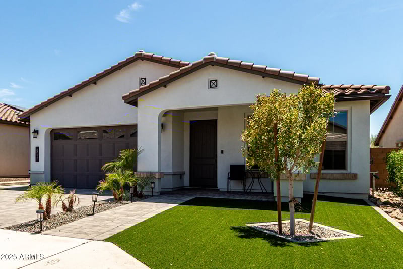 6947 Spur Dr, Peoria, AZ 85383