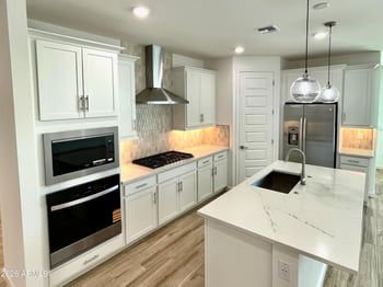 6949 Buckhorn Trl, Peoria, AZ 85383