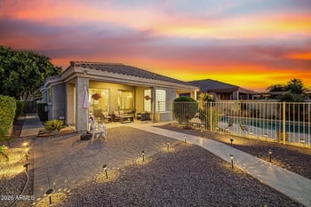 6950 Rose Garden Ln, Glendale, AZ 85308
