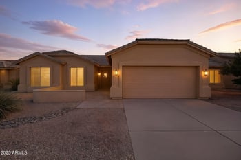 6951 Senate St, Chandler, AZ 85249
