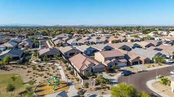 6952 Golden Ln, Peoria, AZ 85345