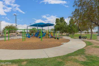 6952 Golden Ln, Peoria, AZ 85345