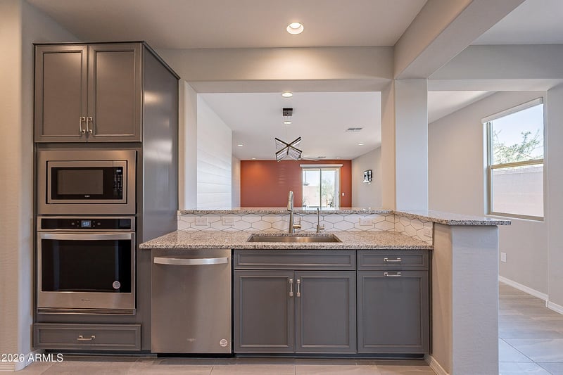 6952 Pedro Ln, Laveen, AZ 85339