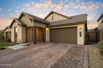 6954 Maya Way, Peoria, AZ 85383
