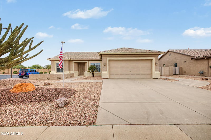 6955 S Newport Ct, Chandler, AZ 85249