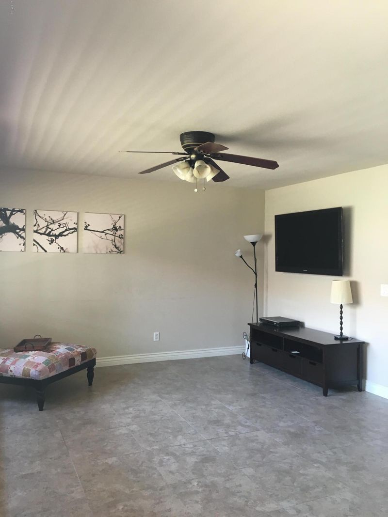 6957 E Osborn Rd #E, Scottsdale, AZ 85251