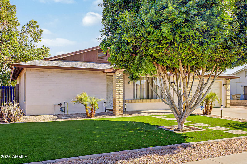 6957 W San Juan Ave, Glendale, AZ 85303