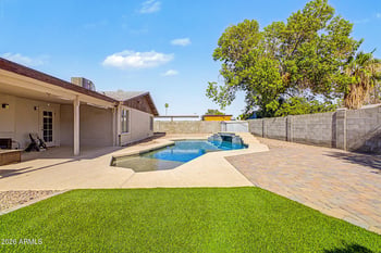 6957 San Juan Ave, Glendale, AZ 85303