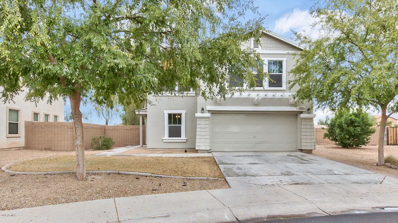 6958 W Midway Ave, Glendale, AZ 85303