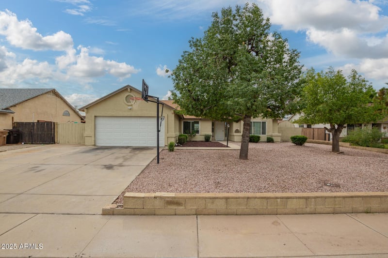 6959 Cheryl Dr, Peoria, AZ 85345