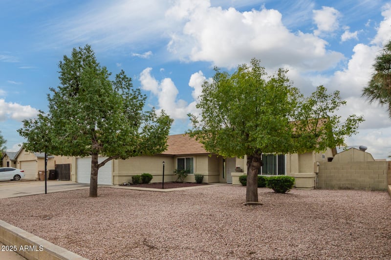 6959 Cheryl Dr, Peoria, AZ 85345