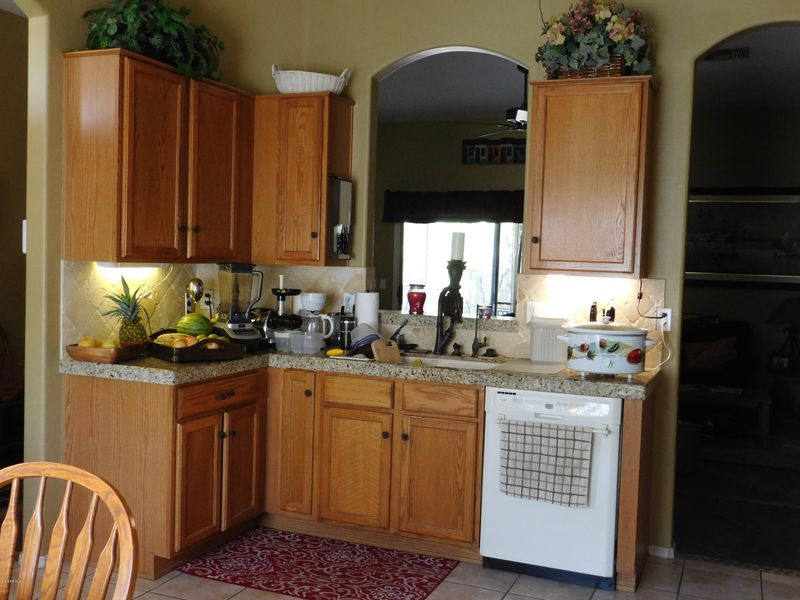 696 E Ranch Rd, Gilbert, AZ 85296