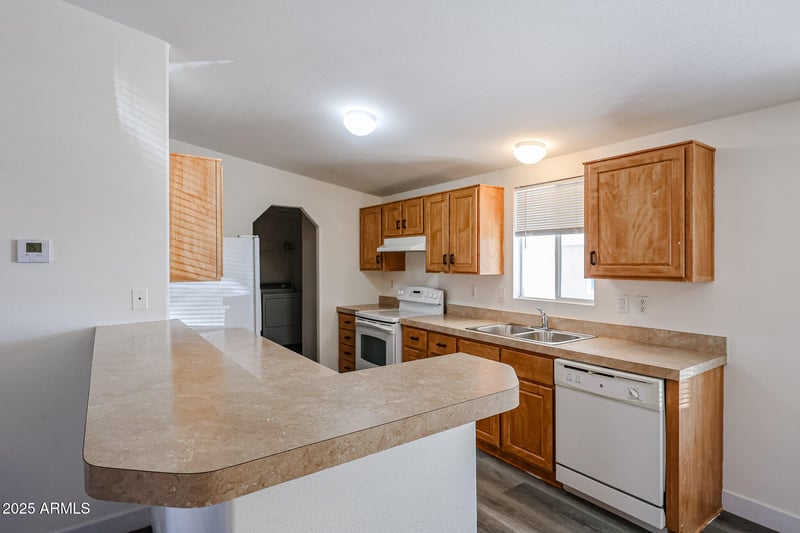 6960 Peoria Ave #15, Peoria, AZ 85345