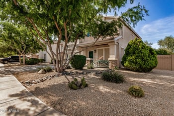 6962 Glenn Dr, Glendale, AZ 85303