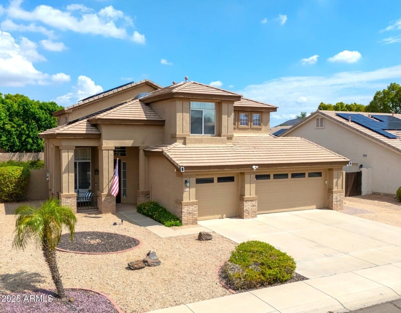 6962 Irma Ln, Glendale, AZ 85308
