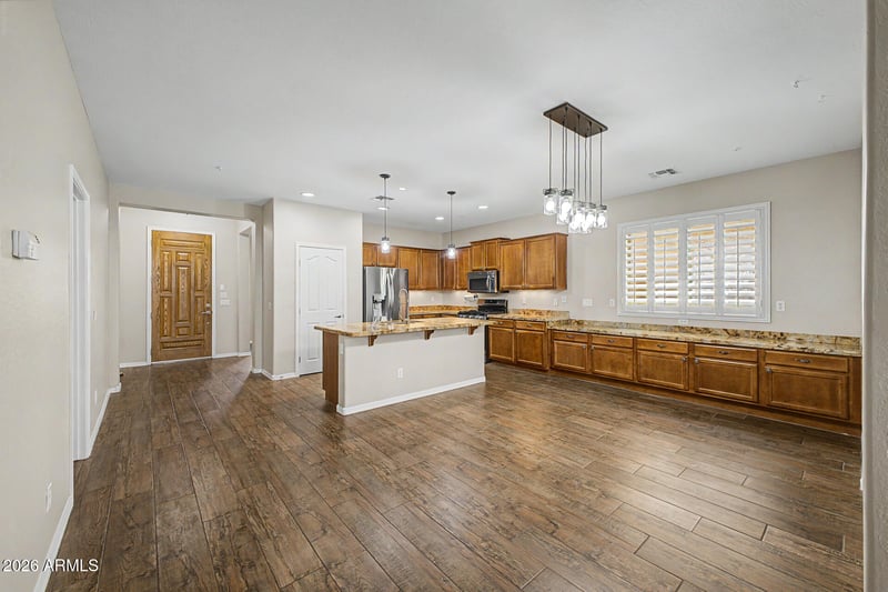 6962 Ashby Dr, Peoria, AZ 85383