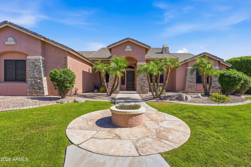 6964 Grandview St, Mesa, AZ 85207
