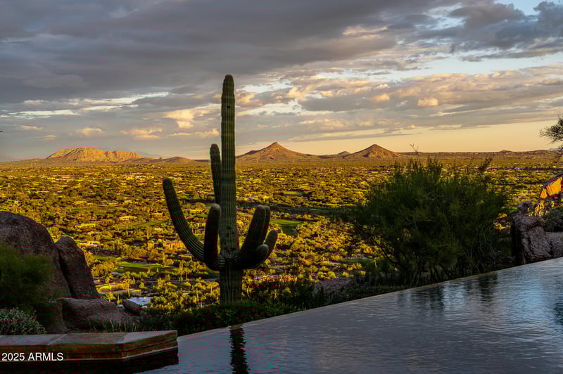 6964 Stagecoach Ps, Carefree, AZ 85377