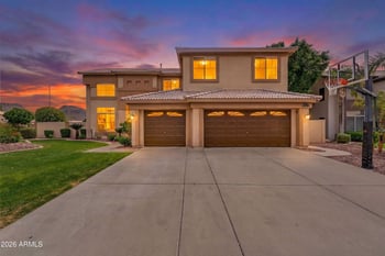 6967 Honeysuckle Dr, Peoria, AZ 85383