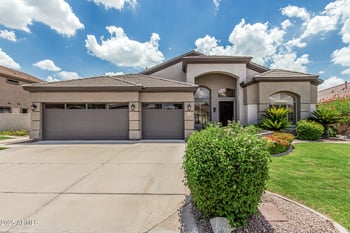 6969 W Aurora Dr, Glendale, AZ 85308