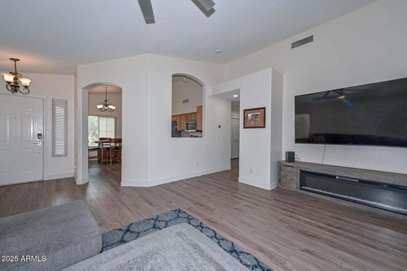 6972 Aire Libre Ave, Peoria, AZ 85382